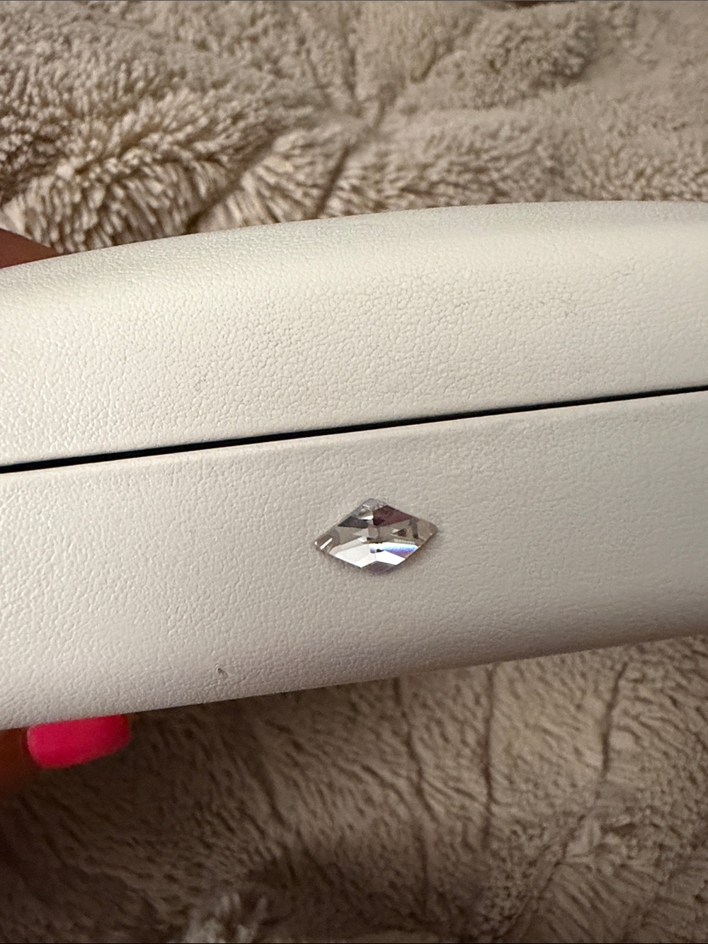 GUC Genuine Swarovski White Eyewear glasses sunglasses Hard Case SeeDescription - Picture 2 of 8